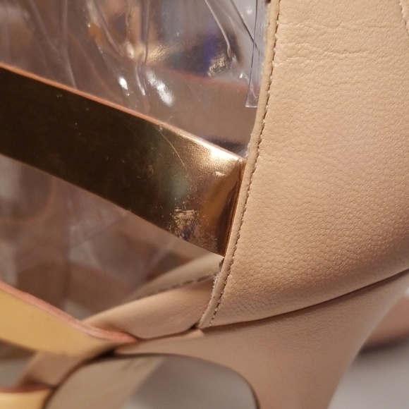 Aperlai Paris Caged Sandals - Picture 7 of 8